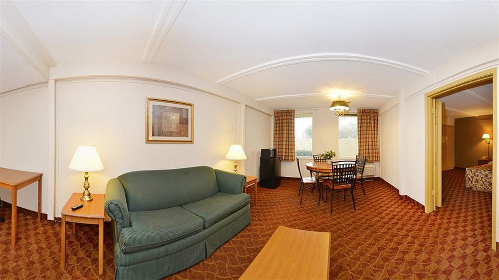 Spanish Trace Inn 阿森斯 外观 照片
