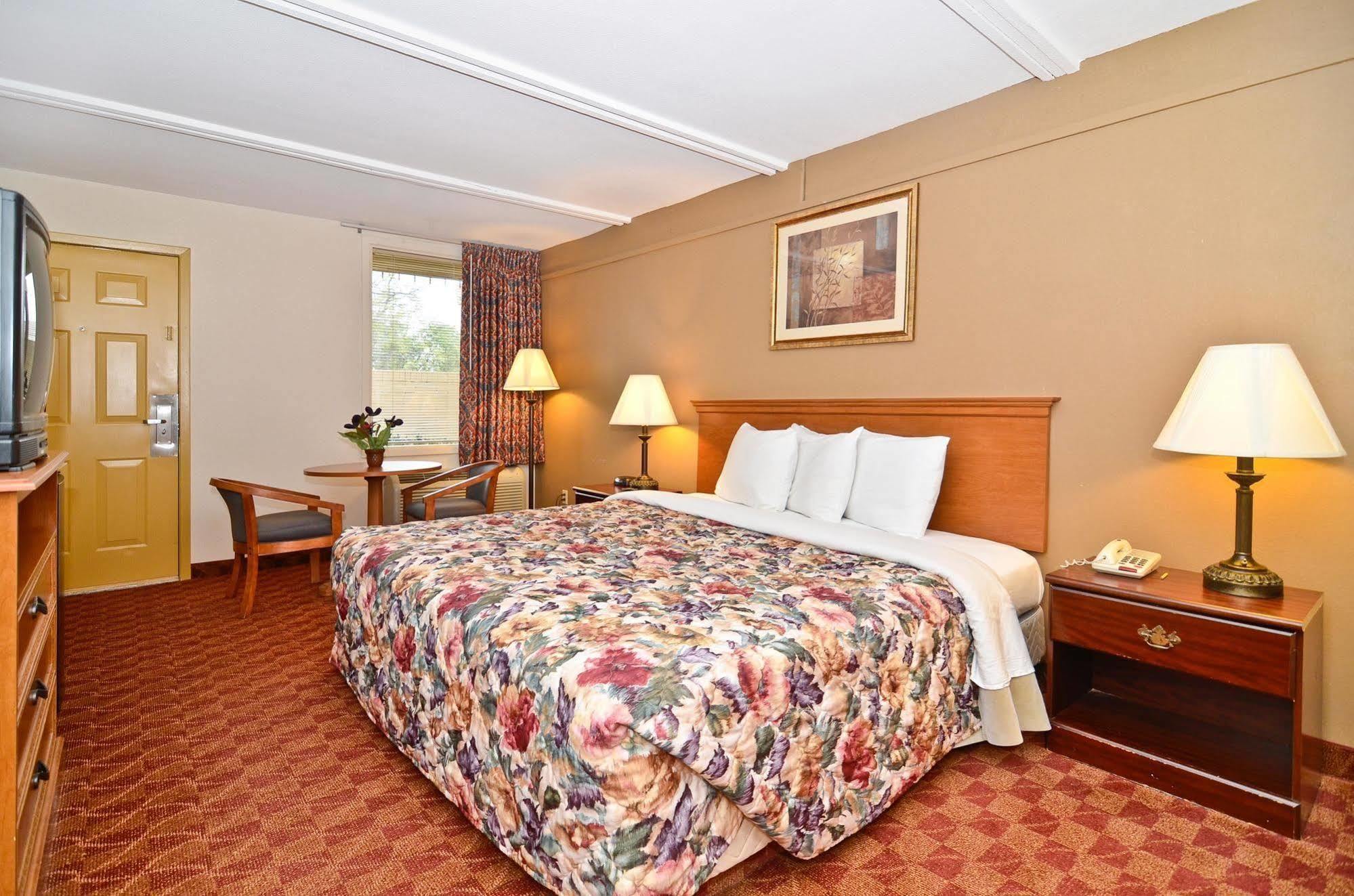 Spanish Trace Inn 阿森斯 外观 照片